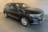 Volkswagen Touareg din 2021 cu 135.000 km - oferta VOL233780 - foto 2