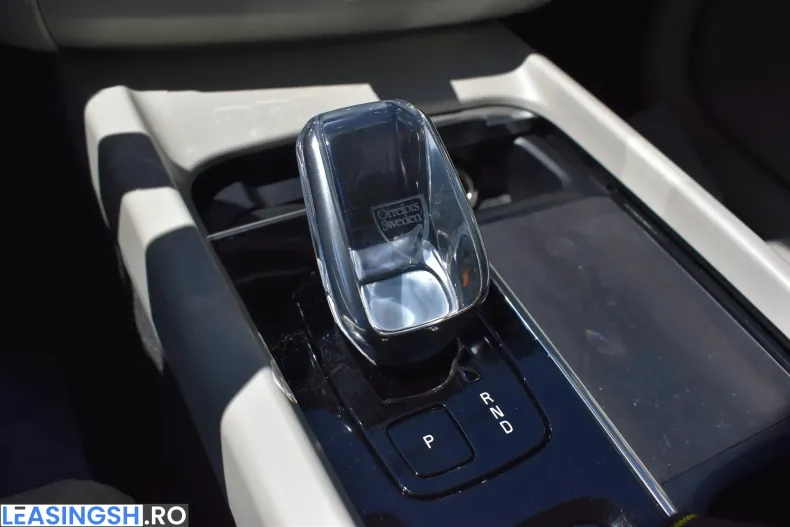 Volvo XC60 din 2023 cu 94.813 km - oferta VOL233790 - foto 18