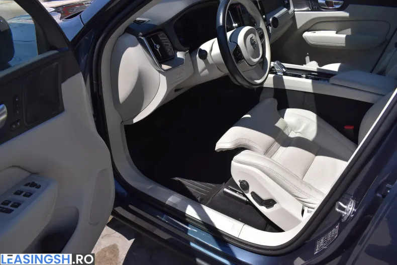 Volvo XC60 din 2023 cu 94.813 km - oferta VOL233790 - foto 25