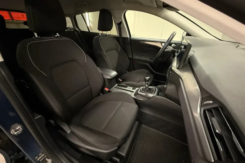 Ford Focus din 2022 cu 70.968 km - oferta FOR233791 - foto 10