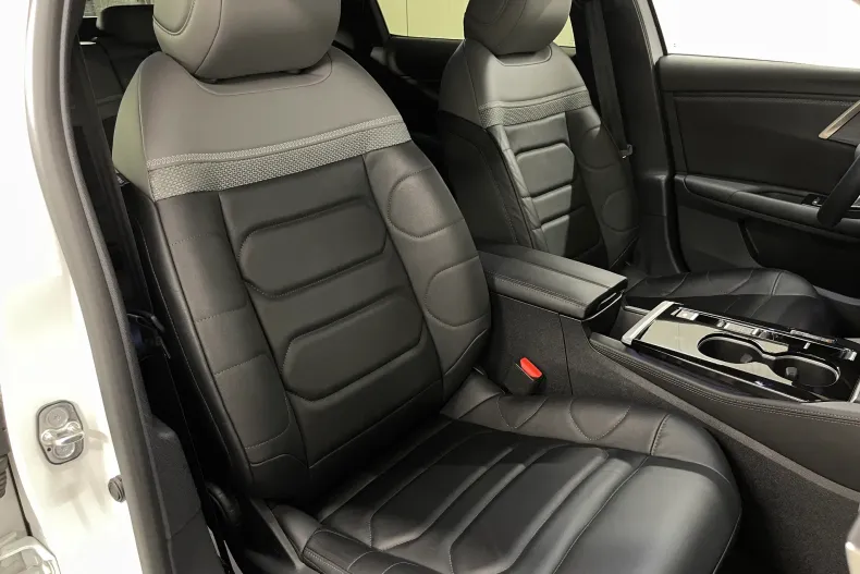 Citroën C5 X din 2024 cu 95.922 km - oferta CIT233792 - foto 9