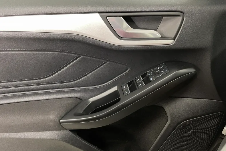 Ford Focus din 2022 cu 109.234 km - oferta FOR233793 - foto 22