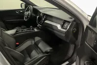 Volvo XC60 din 2021 cu 81.450 km - oferta VOL233797 - foto 10