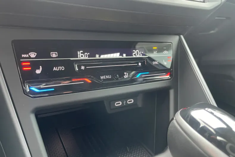 Volkswagen Taigo din 2026 cu 1 km - oferta VOL233800 - foto 22