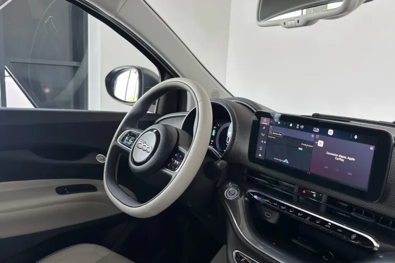 Fiat 500e din 2020 cu 13.500 km - oferta FIA233801 - foto 7