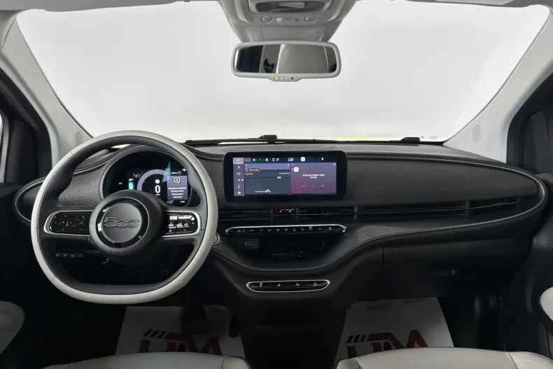 Fiat 500e din 2020 cu 13.500 km - oferta FIA233801 - foto 10