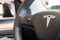 Tesla Model Y din 2023 cu 50.763 km - oferta TES233802 - foto 30