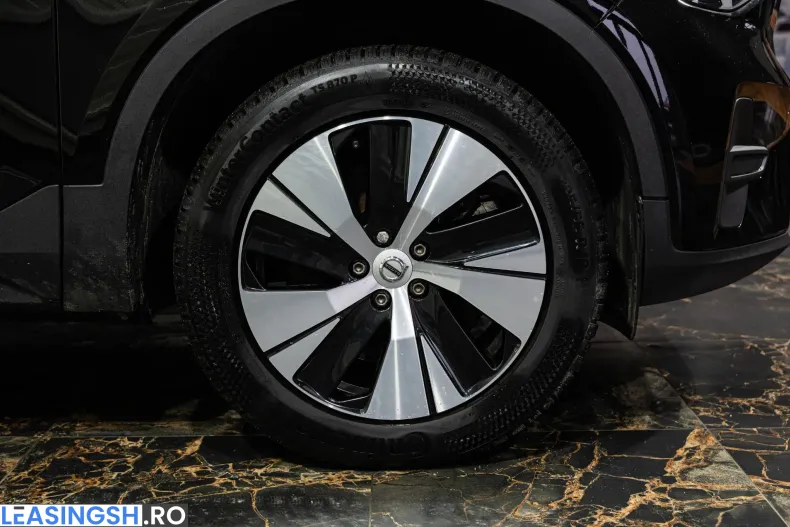 Volvo XC40 din 2022 cu 111.300 km - oferta VOL233809 - foto 9