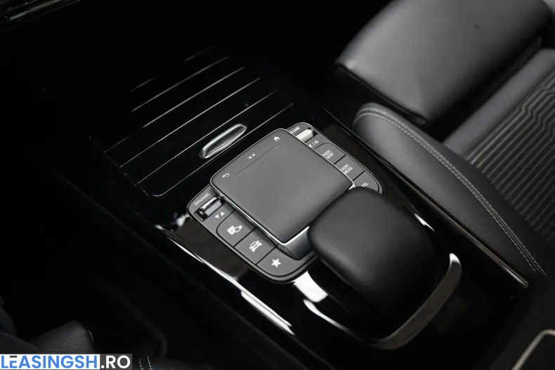 Mercedes-Benz CLA 220 (Clasa CLA) din 2020 cu 93.026 km - oferta MER233810 - foto 16
