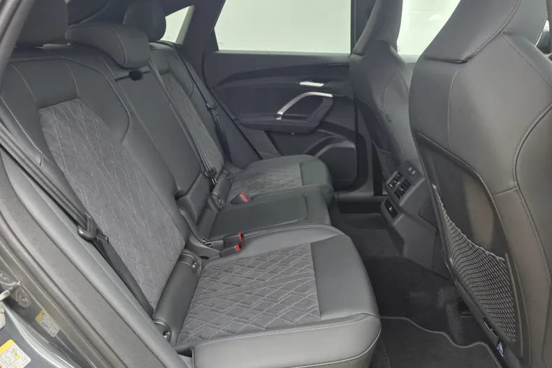 Audi Q5 din 2025 cu 613 km - oferta AUD233811 - foto 16
