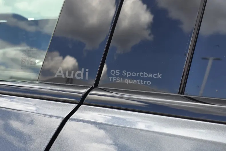 Audi Q5 din 2025 cu 613 km - oferta AUD233811 - foto 18