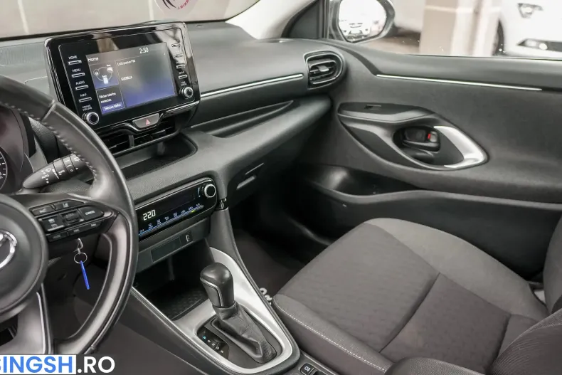 Toyota Yaris din 2022 cu 99.000 km - oferta TOY233813 - foto 11