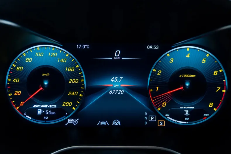 Mercedes-Benz GLC Coupe (Clasa GLC) din 2021 cu 67.720 km - oferta MER233814 - foto 36