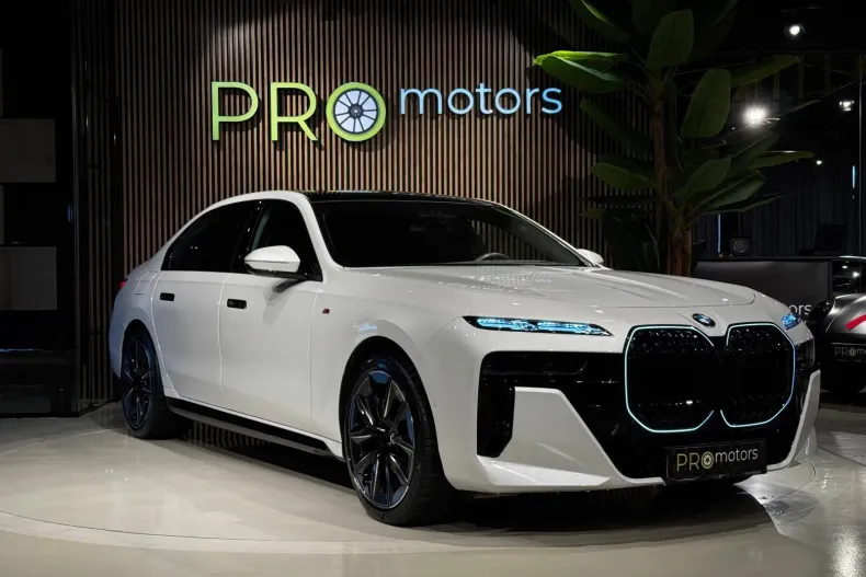 BMW 740d (Seria 7) din 2024 cu 60.000 km - oferta BMW233822 - foto 6