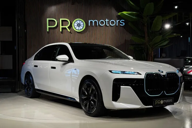 BMW 740d (Seria 7) din 2024 cu 60.000 km - oferta BMW233822 - foto 8