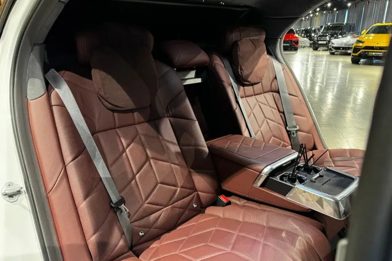 BMW 740d (Seria 7) din 2024 cu 60.000 km - oferta BMW233822 - foto 25