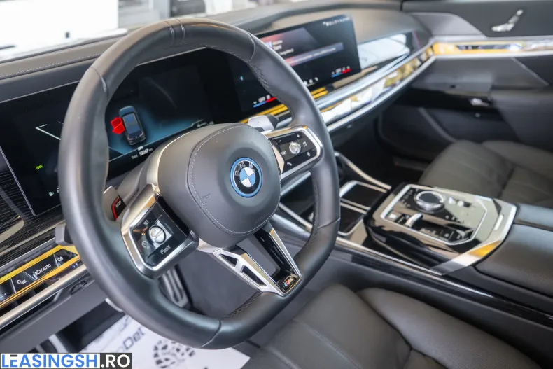 BMW 750e (Seria 7) din 2024 cu 51.900 km - oferta BMW233830 - foto 22