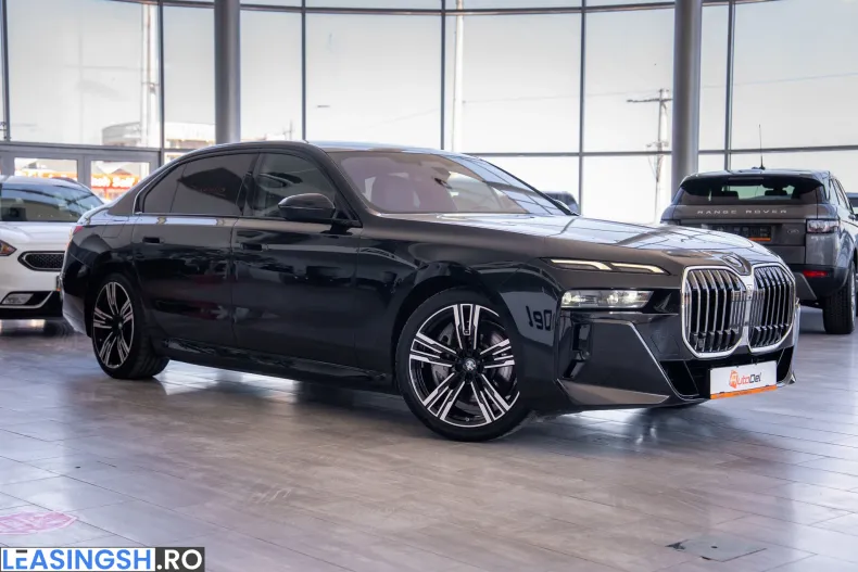 BMW 750e (Seria 7) din 2024 cu 51.900 km - oferta BMW233830 - foto 36