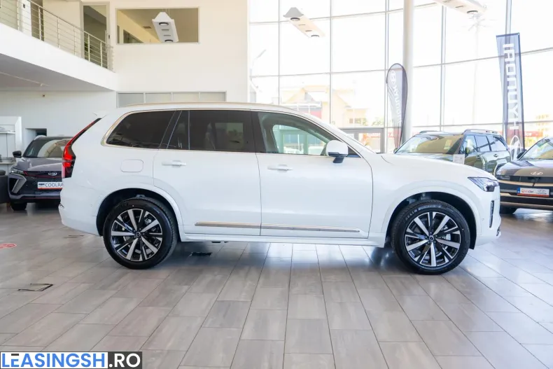 Volvo XC90 din 2025 cu 50 km - oferta VOL233833 - foto 12