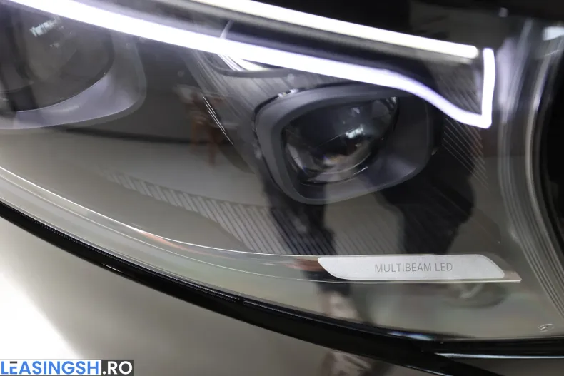 Mercedes-Benz V 300 (Clasa V) din 2025 cu 9.000 km - oferta MER233839 - foto 6