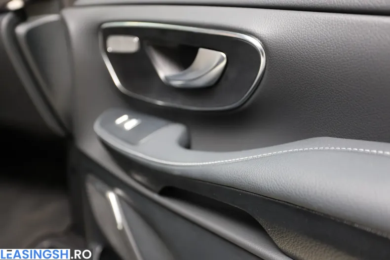 Mercedes-Benz V 300 (Clasa V) din 2025 cu 9.000 km - oferta MER233839 - foto 30
