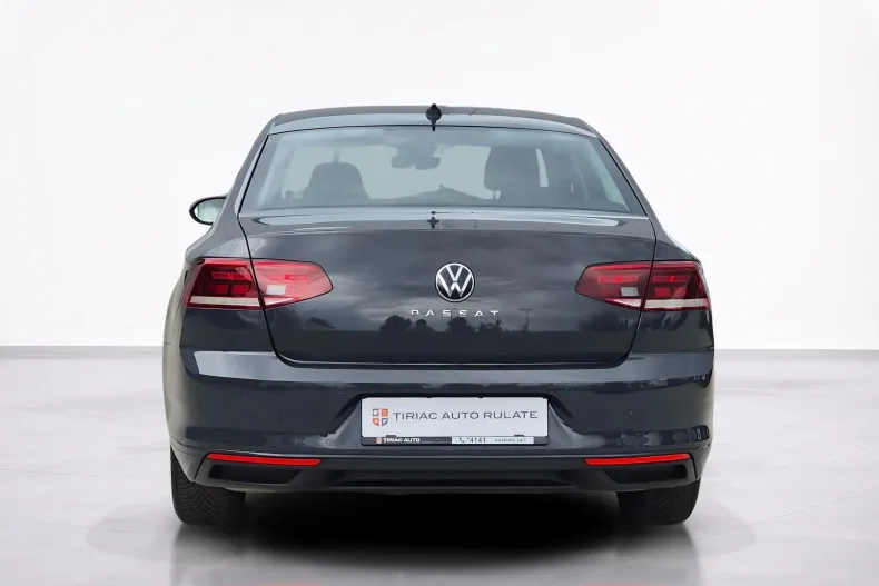 Volkswagen Passat din 2021 cu 41.220 km - oferta VOL233847 - foto 4