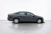 Volkswagen Passat din 2021 cu 41.220 km - oferta VOL233847 - foto 6