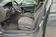 Volkswagen Passat din 2021 cu 41.220 km - oferta VOL233847 - foto 10