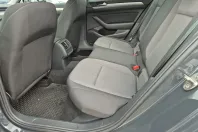 Volkswagen Passat din 2021 cu 41.220 km - oferta VOL233847 - foto 19