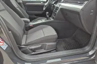 Volkswagen Passat din 2021 cu 41.220 km - oferta VOL233847 - foto 21