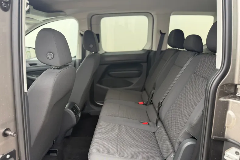Volkswagen Caddy din 2026 cu 150 km - oferta VOL233849 - foto 25