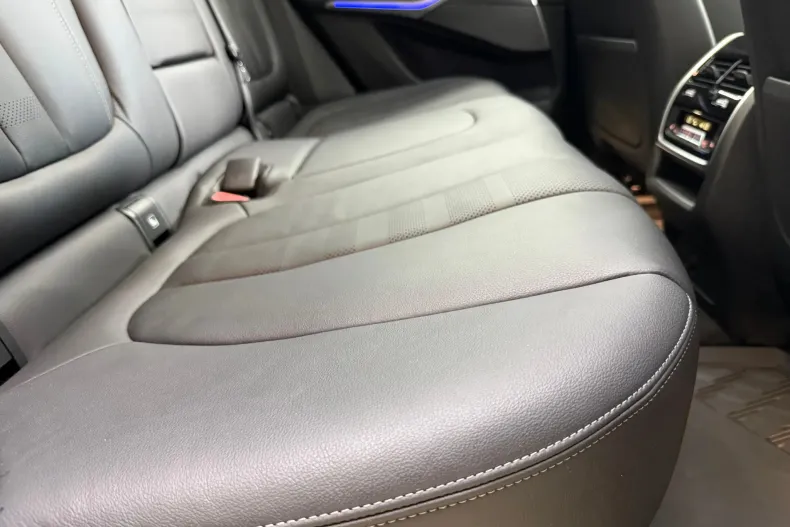 BMW X5 (Seria X) din 2021 cu 173.000 km - oferta BMW233851 - foto 36
