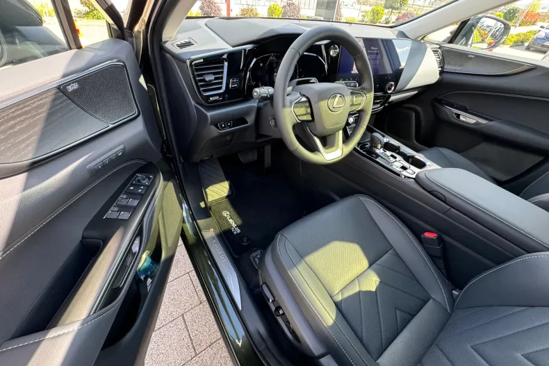 Lexus Seria NX din 2026 cu 1 km - oferta LEX233853 - foto 22