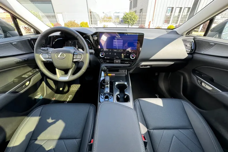 Lexus Seria NX din 2026 cu 1 km - oferta LEX233853 - foto 23