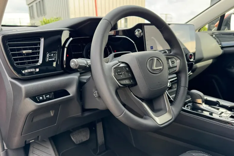Lexus Seria NX din 2026 cu 1 km - oferta LEX233854 - foto 13