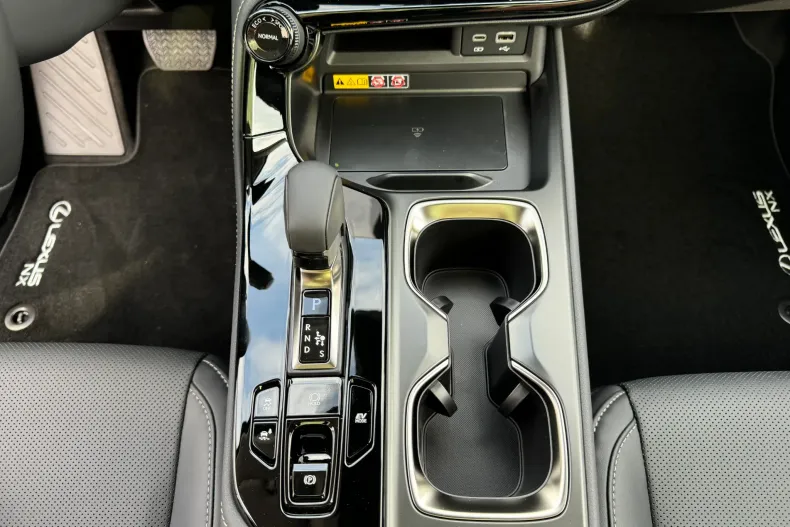 Lexus Seria NX din 2026 cu 1 km - oferta LEX233854 - foto 17
