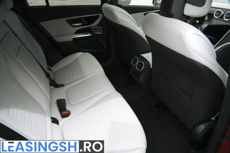 Mercedes-Benz GLC Coupe (Clasa GLC) din 2026 cu 1 km - oferta MER233866 - foto 6