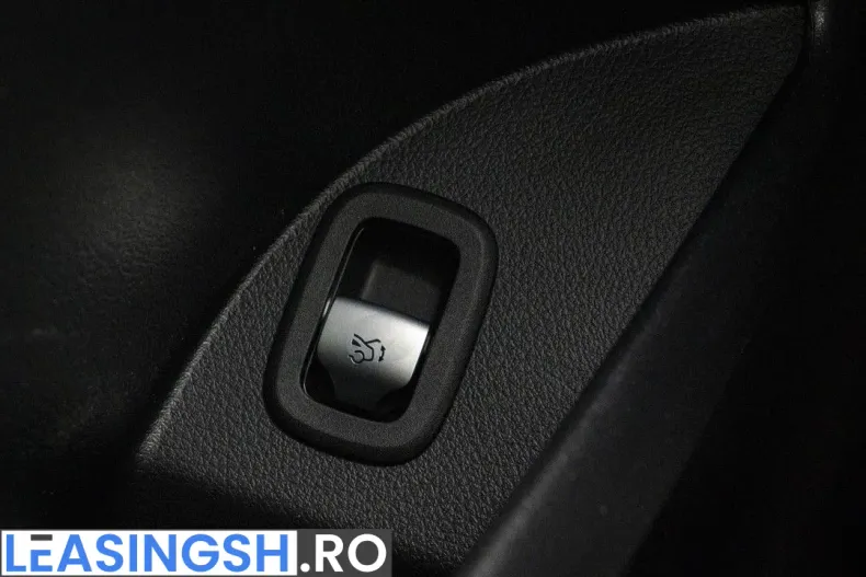 Mercedes-Benz GLC Coupe (Clasa GLC) din 2026 cu 1 km - oferta MER233866 - foto 35