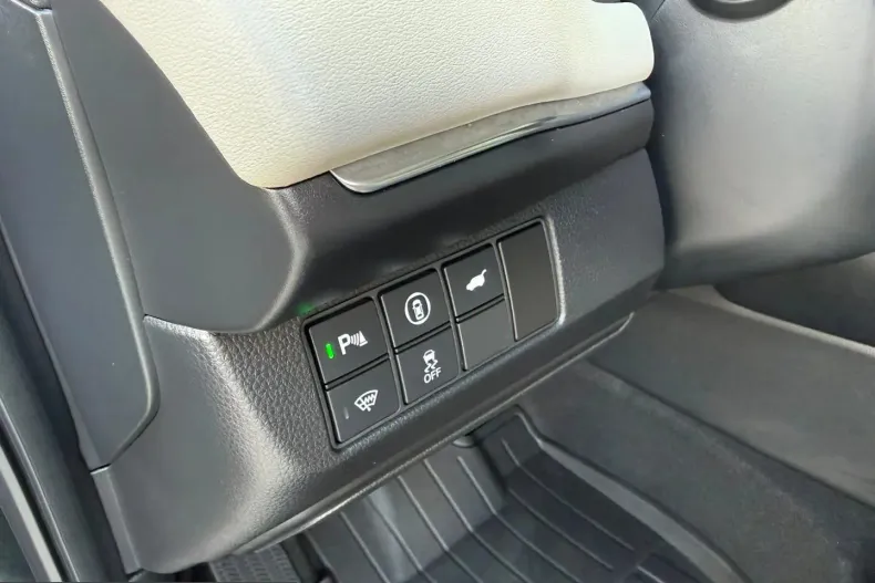 Honda HR-V din 2024 cu 93.864 km - oferta HON233879 - foto 19