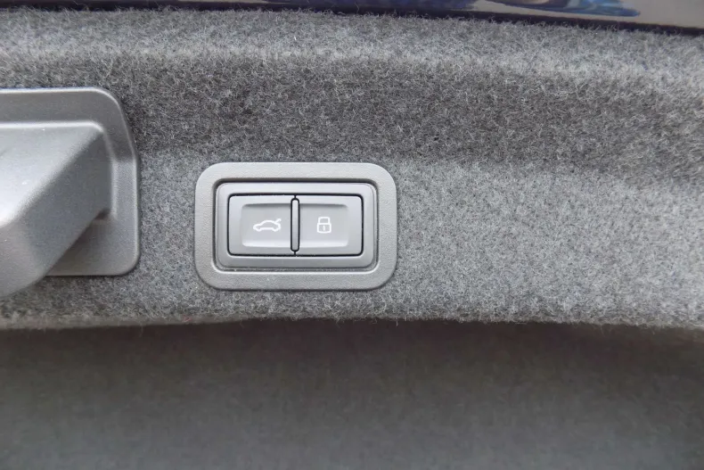 Audi A6 din 2023 cu 71.715 km - oferta AUD233885 - foto 31