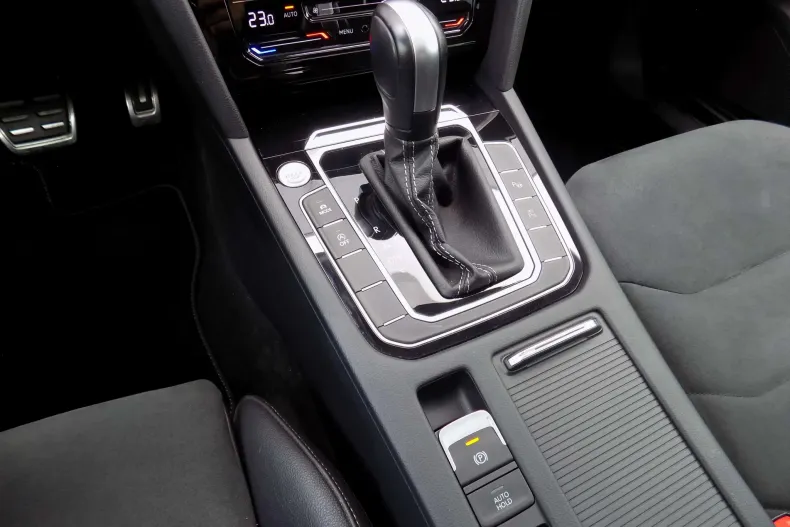 Volkswagen Arteon din 2023 cu 54.642 km - oferta VOL233888 - foto 27