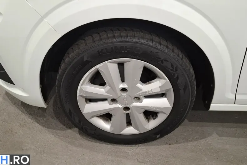 Dacia Sandero din 2022 cu 43.839 km - oferta DAC233890 - foto 4