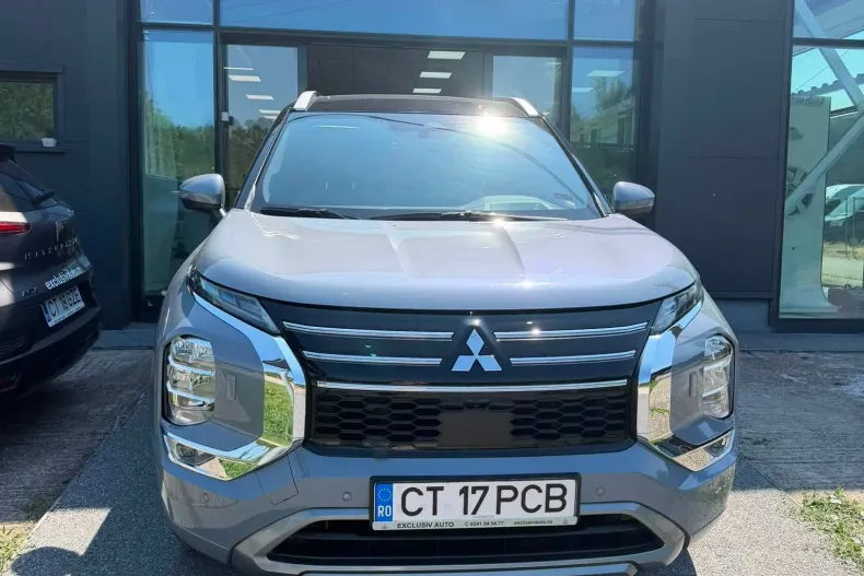 Mitsubishi Outlander din 2024 cu 7.137 km - oferta MIT233892 - foto 2