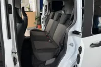 Ford Tourneo Courier din 2026 cu 1 km - oferta FOR233898 - foto 6