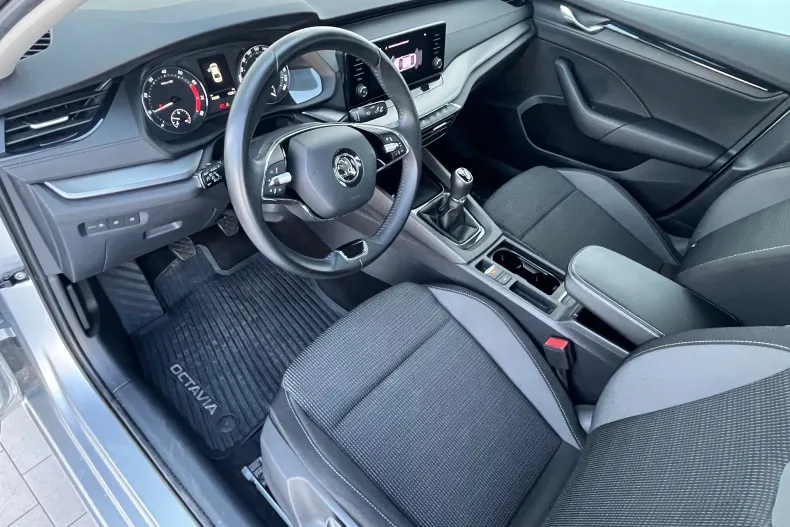 Skoda Octavia din 2023 cu 72.200 km - oferta SKO233901 - foto 10