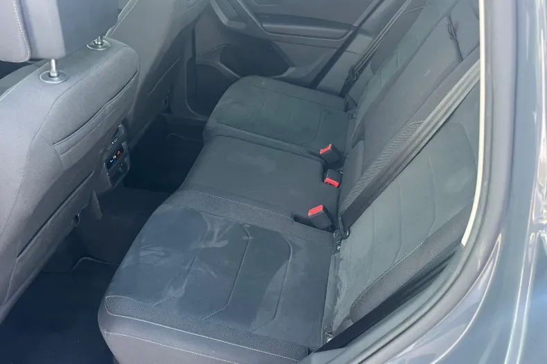 Volkswagen Tiguan din 2022 cu 50.118 km - oferta VOL233902 - foto 8