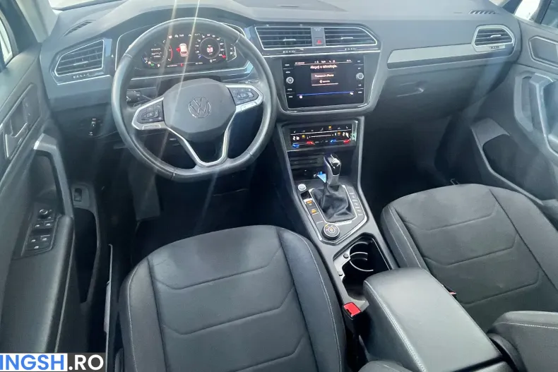 Volkswagen Tiguan din 2022 cu 50.118 km - oferta VOL233902 - foto 10