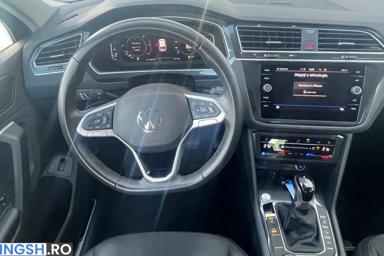 Volkswagen Tiguan din 2022 cu 50.118 km - oferta VOL233902 - foto 11