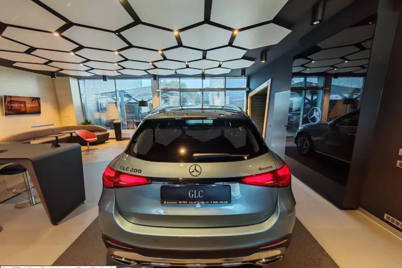 Mercedes-Benz GLC (Clasa GLC) din 2025 cu 1 km - oferta MER233912 - foto 12