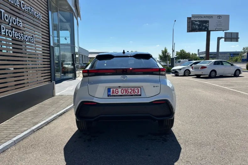 Toyota C-HR din 2026 cu 5 km - oferta TOY233915 - foto 6